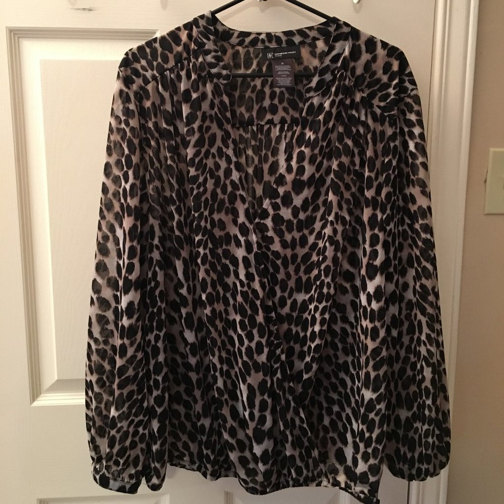 Plus Size Animal Print Blouse